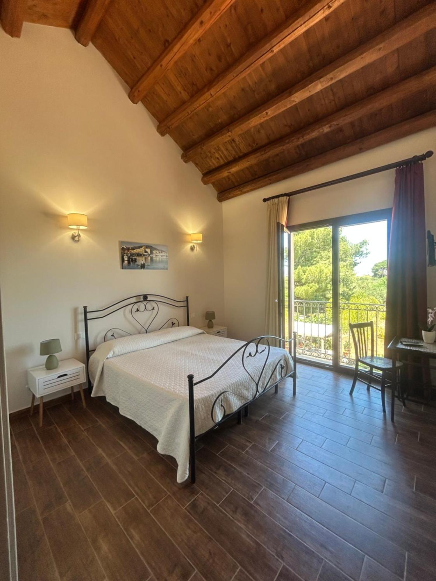 Siciliantica Bed & Breakfast Rilievo